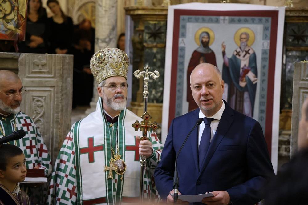 Министър-председателят Росен Желязков по време на тържествената литургия в базиликата Сан Клементе Министър-председателят Росен Желязков по време на тържествената литургия в базиликата Сан Клементе